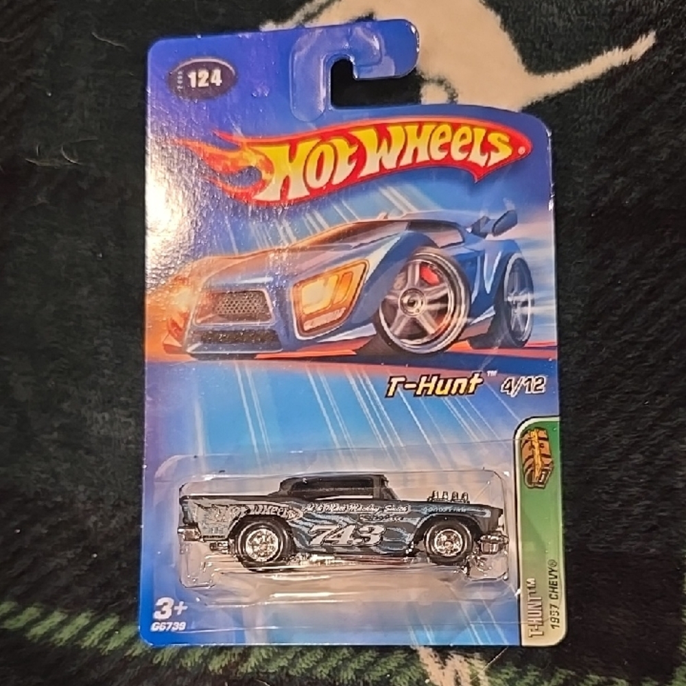 2005 Hot Wheels Super Treasure Hunt 1957 Chevy 4/12  #124